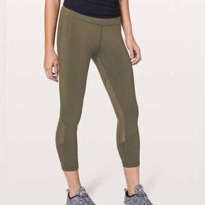 Lululemon Pace Rival Crop *22" size 4